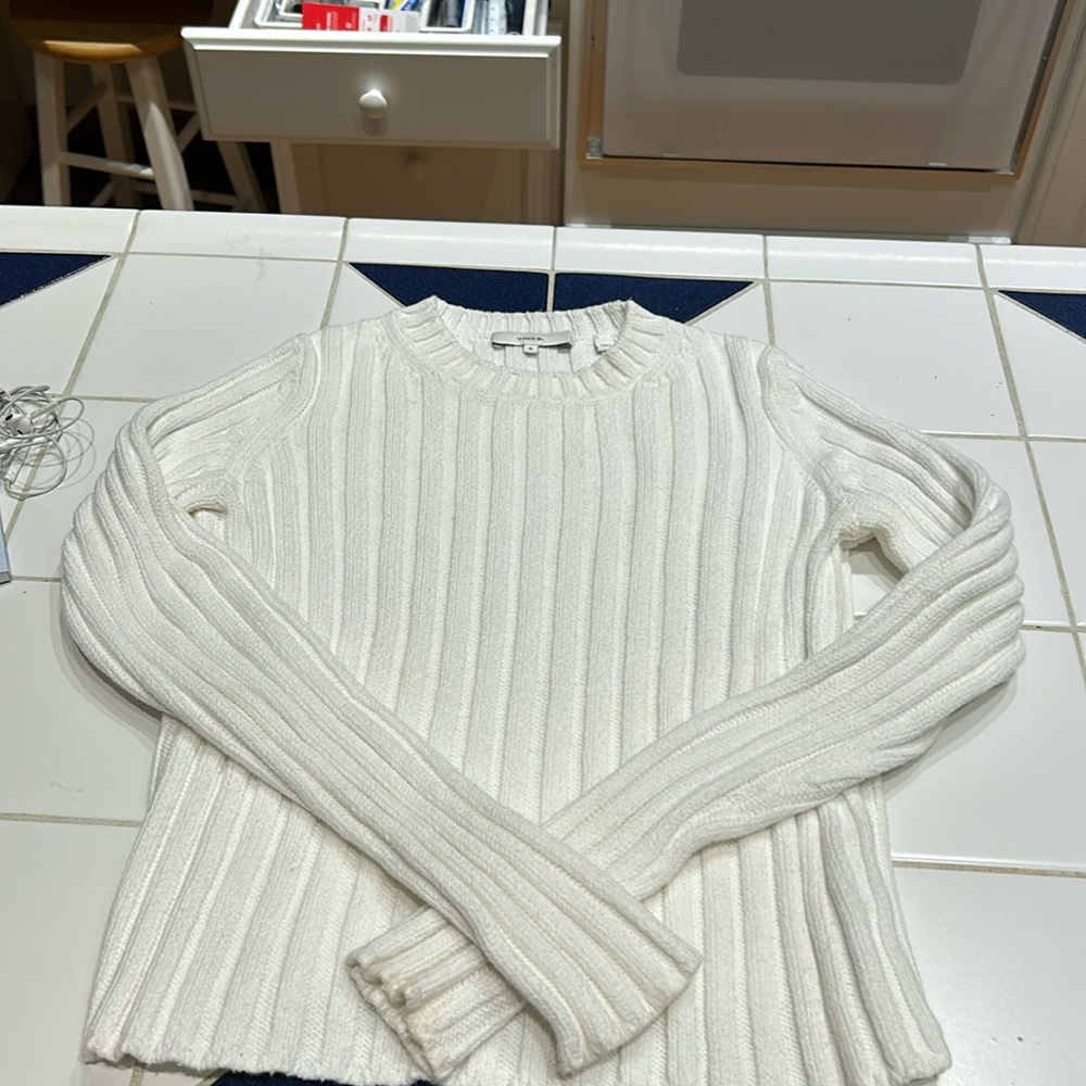 Vince cropped sweater
